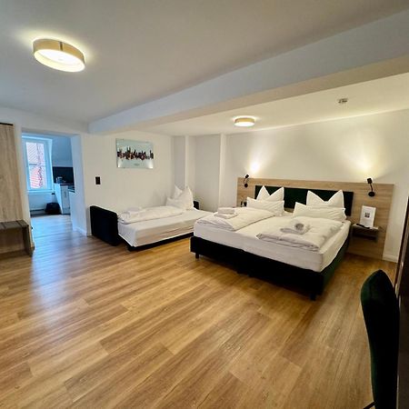 Hopfenhotel Am Adenauerufer Bamberg Bagian luar foto